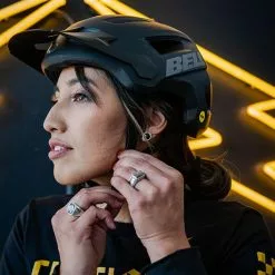 Bell Nomad 2 Mips Matte Black -Hjelm Salg bell nomad 2 mips picture 1 p 2