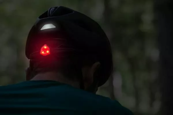 Met Idolo Red Black Glossy LED Lys 4 Met Idolo Red Black Glossy LED Lys - Billede 4